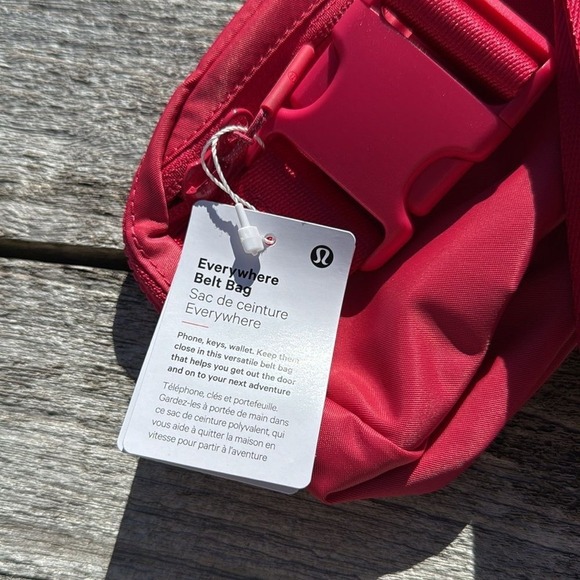 Lululemon Everywhere Belt Bag 1L Cherry Mist pink NWT - Picture 6 of 6